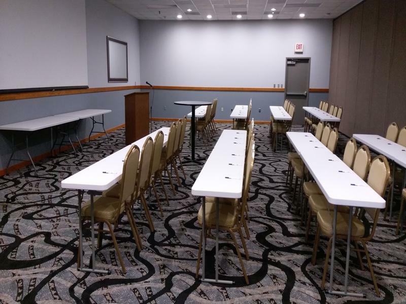 C3 Hotel And Convention Center Хастингс Экстерьер фото